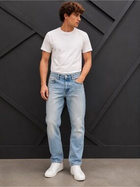 American Eagle Athletic Fit Jeans Men’s 34x30 Light Wash Stretch Denim